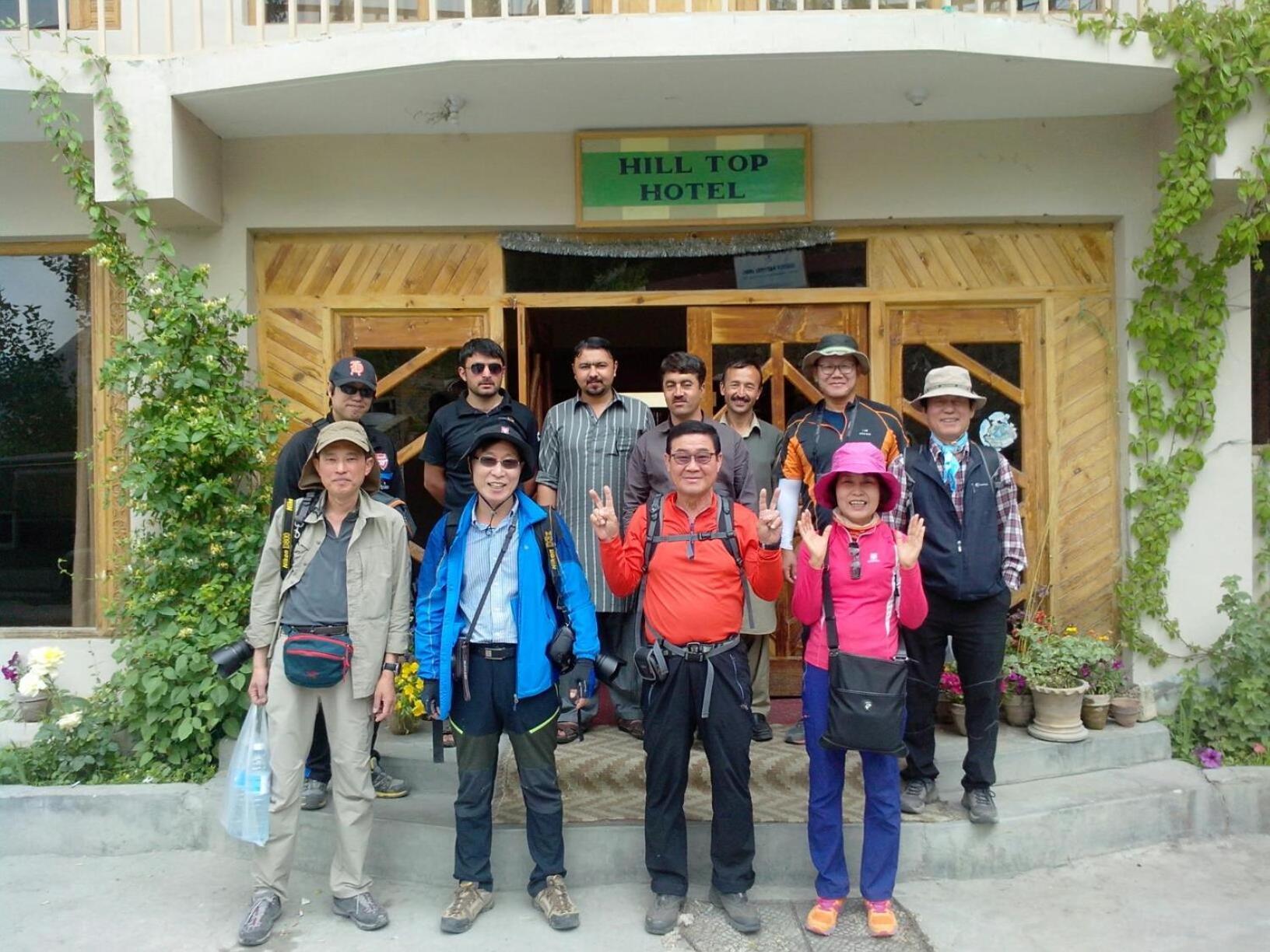 Hilltop Hotel, Hunza Karimabad  Εξωτερικό φωτογραφία