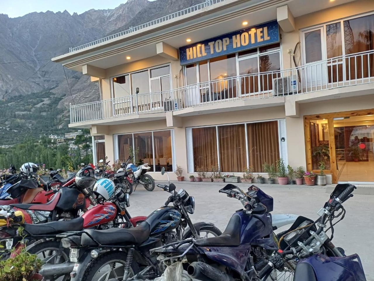 Hilltop Hotel, Hunza Karimabad  Εξωτερικό φωτογραφία