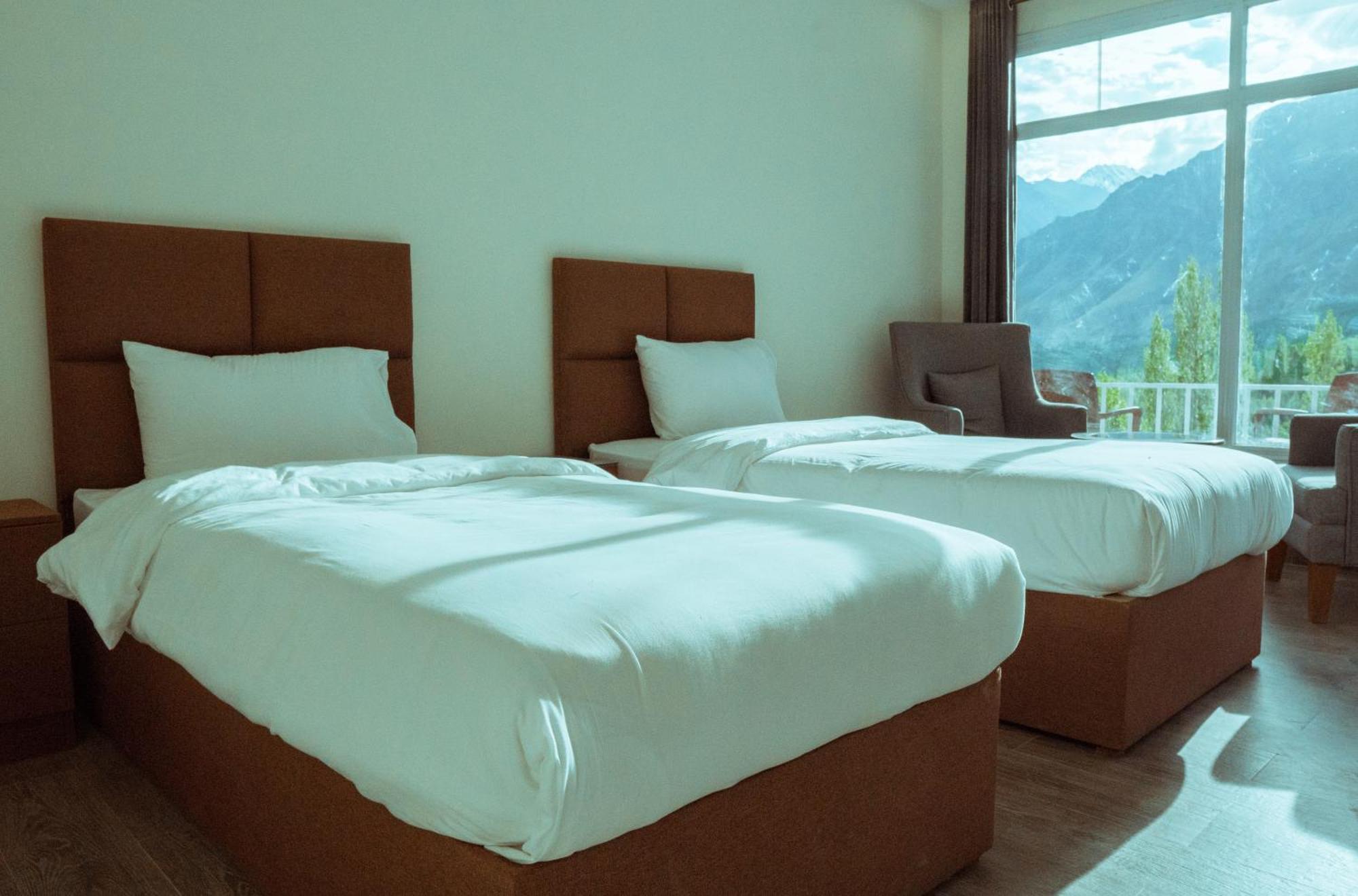 Hilltop Hotel, Hunza Karimabad  Εξωτερικό φωτογραφία
